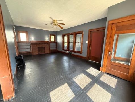 1504 Preston Avenue Akron OH 44305