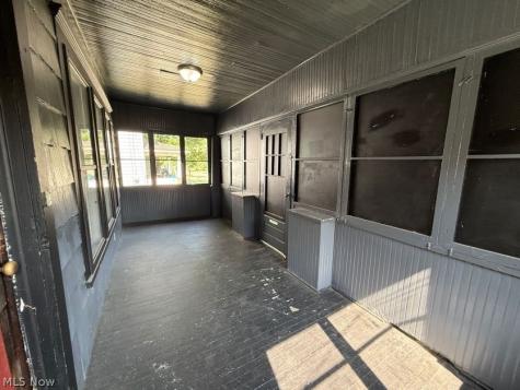 1504 Preston Avenue Akron OH 44305
