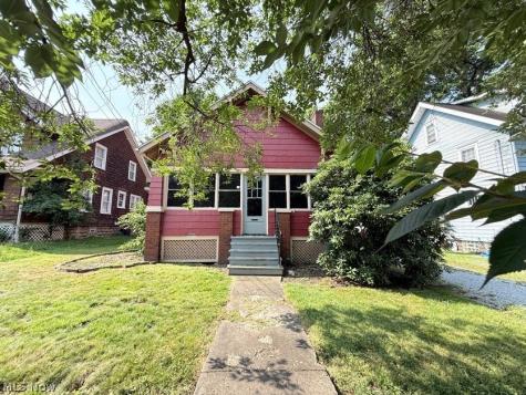 1504 Preston Avenue Akron OH 44305