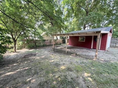 1504 Preston Avenue Akron OH 44305