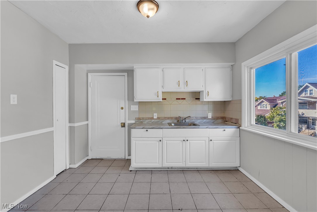 4732 E 104th Street Garfield Heights OH 44125