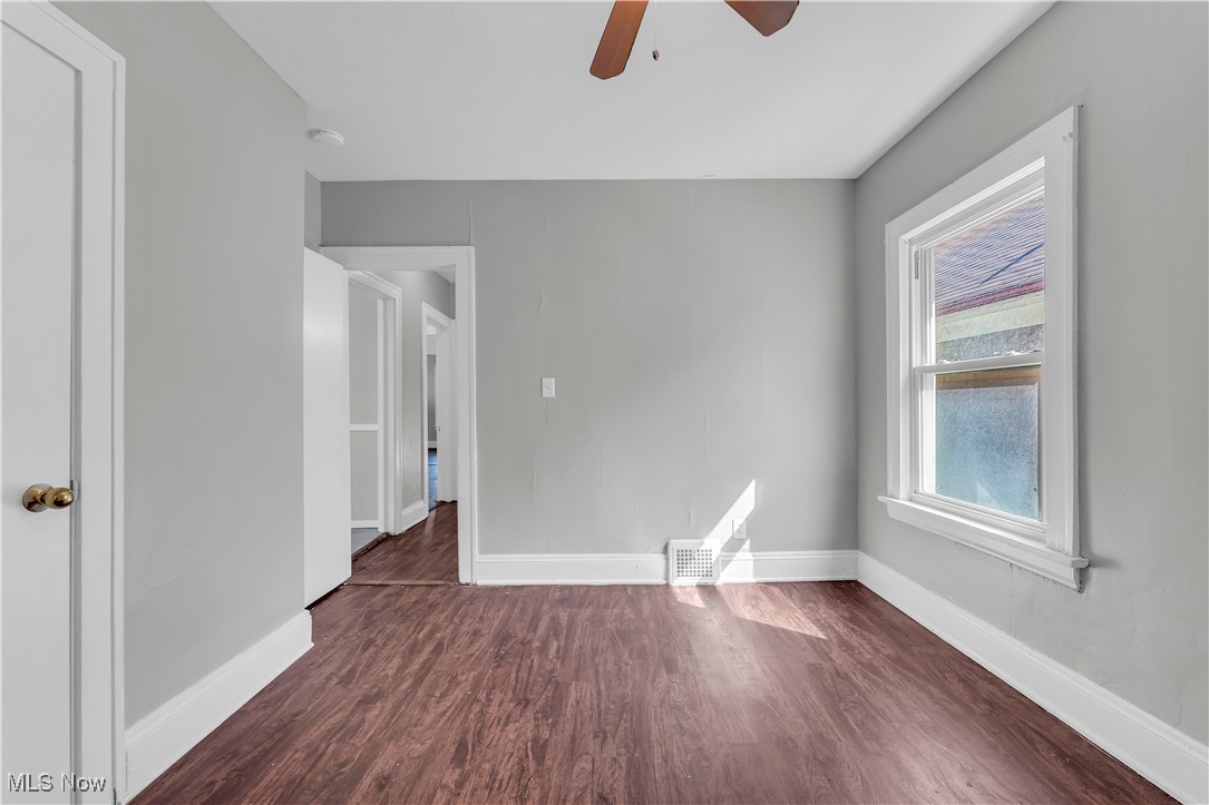 4732 E 104th Street Garfield Heights OH 44125