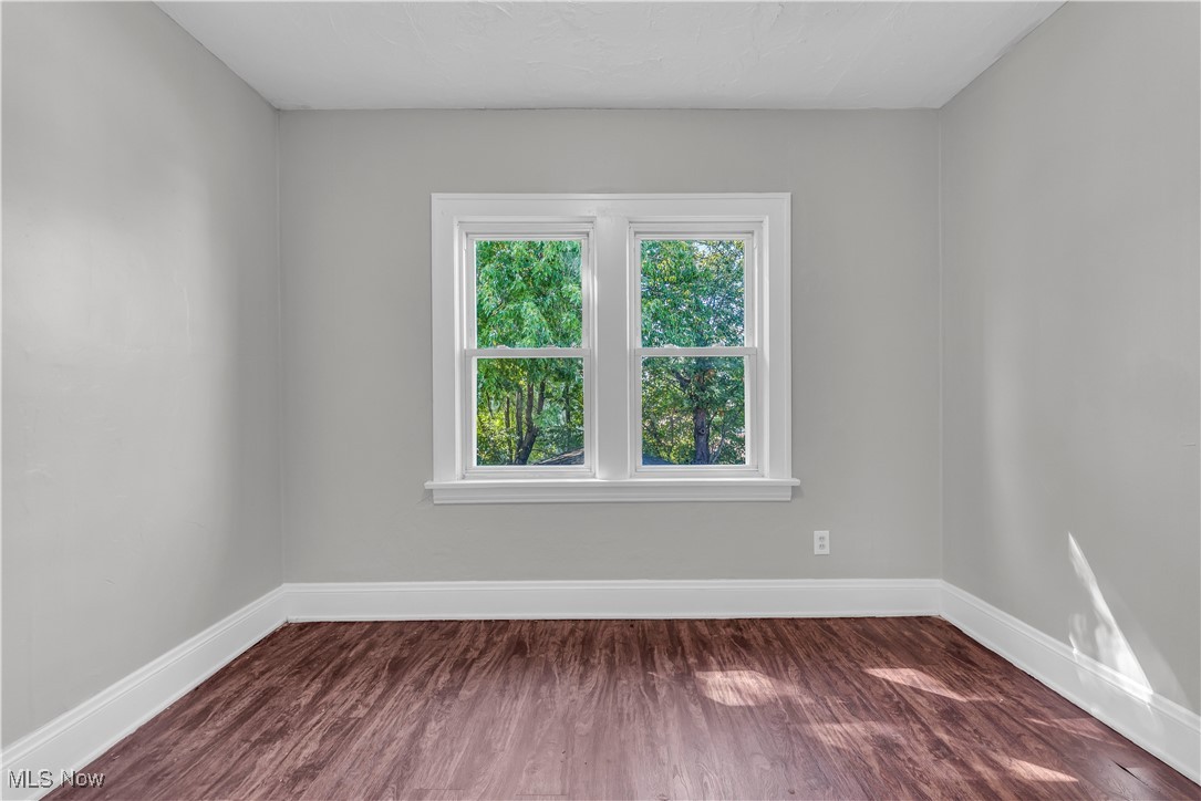 4732 E 104th Street Garfield Heights OH 44125