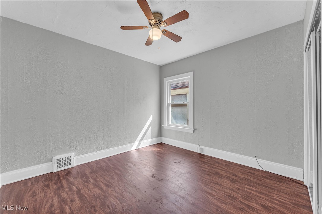 4732 E 104th Street Garfield Heights OH 44125