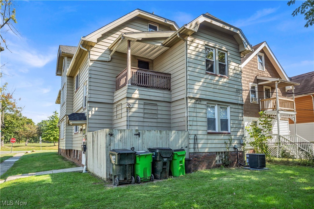 4732 E 104th Street Garfield Heights OH 44125