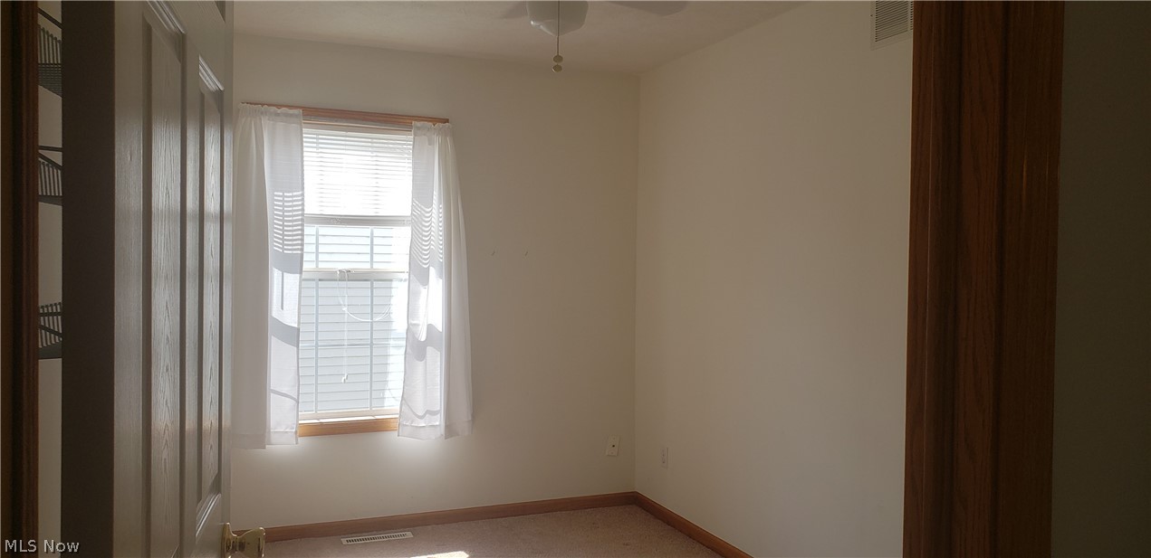 15032 Woodsong Drive Middlefield OH 44062