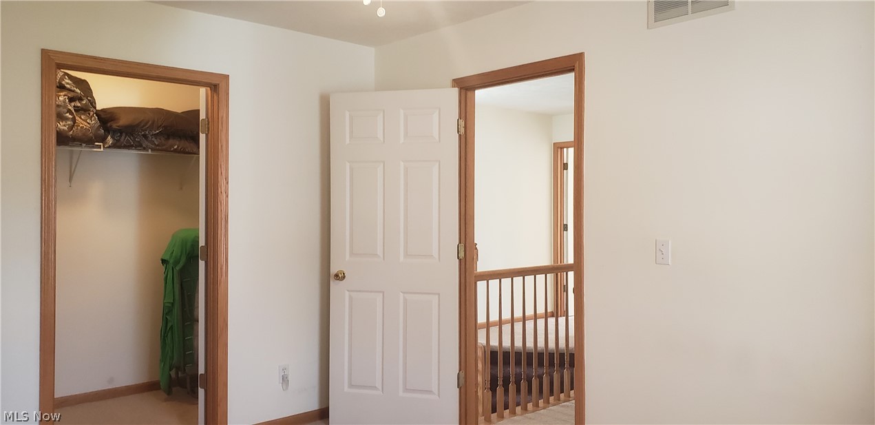 15032 Woodsong Drive Middlefield OH 44062