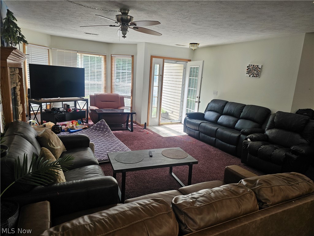 15032 Woodsong Drive Middlefield OH 44062