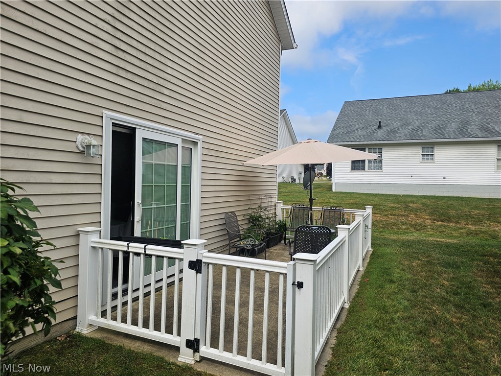 15032 Woodsong Drive Middlefield OH 44062