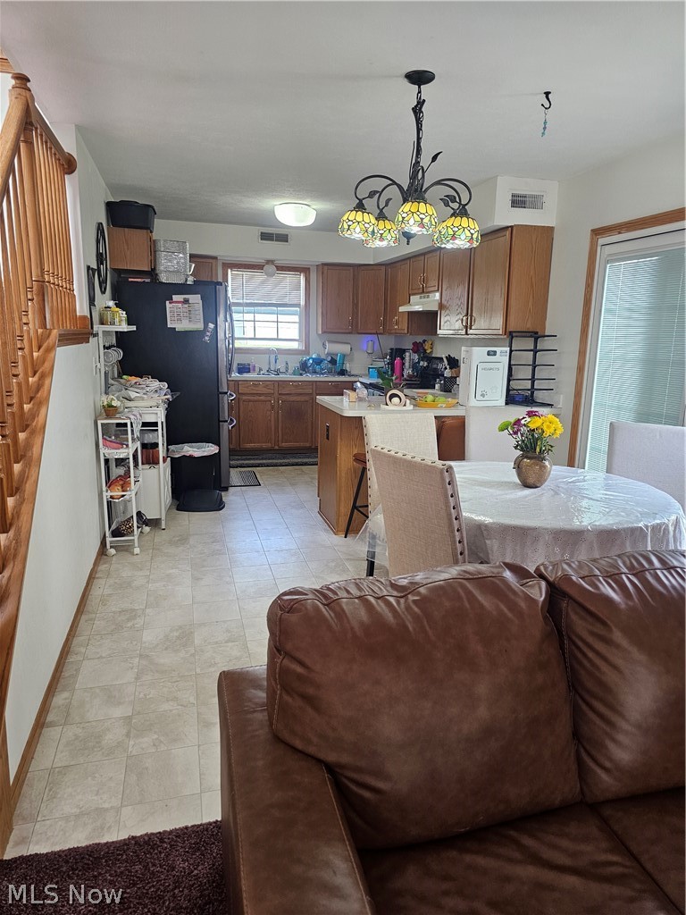 15032 Woodsong Drive Middlefield OH 44062