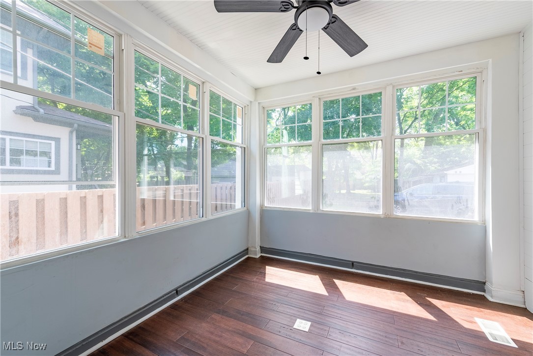 3048 Euclid Heights Boulevard Cleveland Heights OH 44118