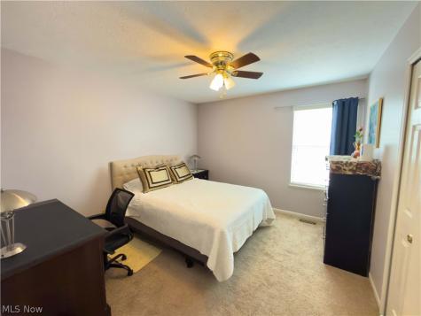 8426 Chester Parkway Cleveland OH 44106