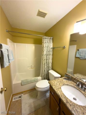 8426 Chester Parkway Cleveland OH 44106