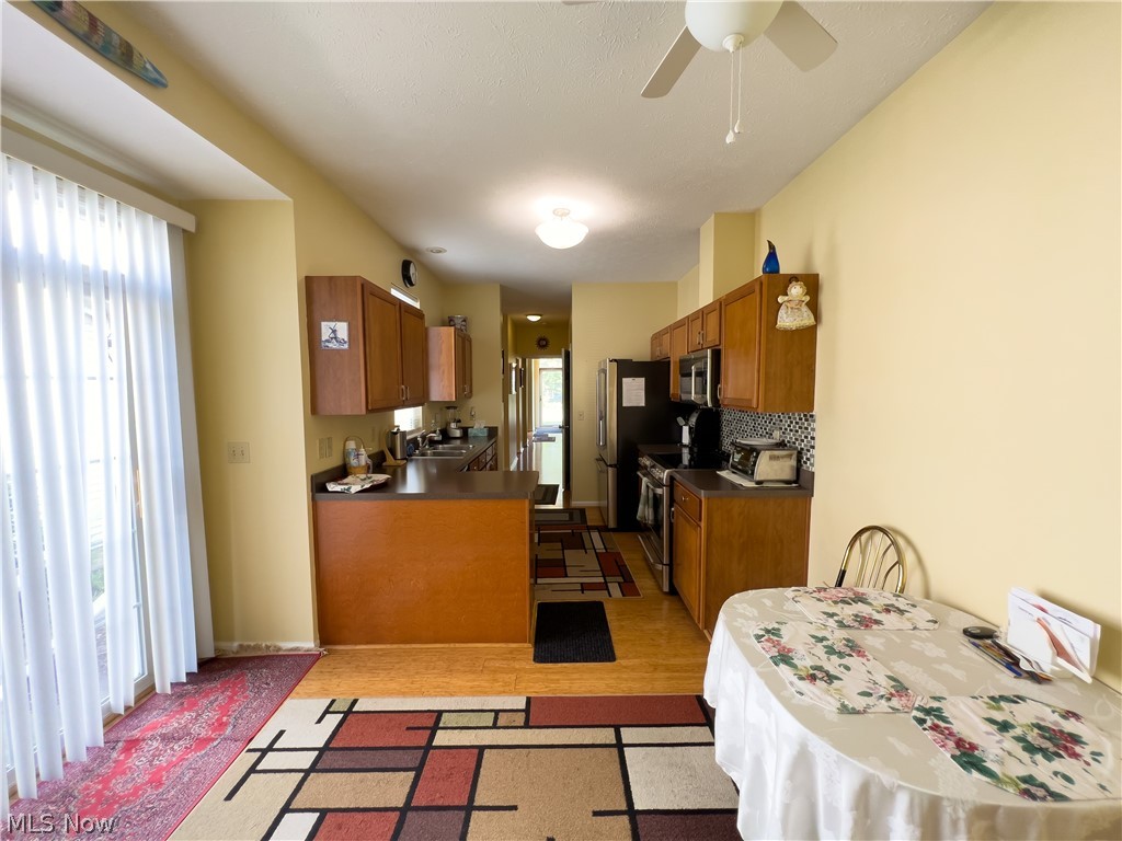 8426 Chester Parkway Cleveland OH 44106