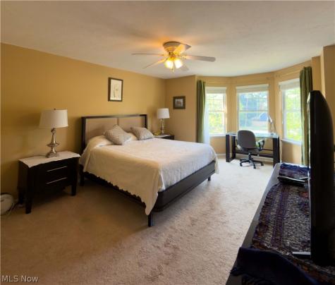 8426 Chester Parkway Cleveland OH 44106