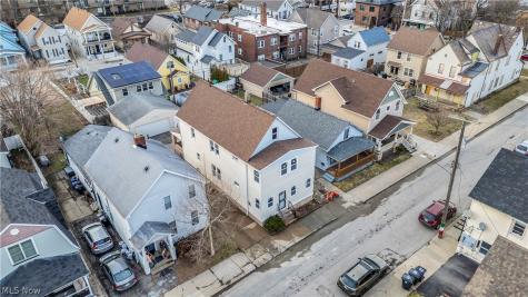 1330 W 67 Street Cleveland OH 44102