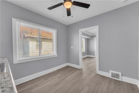 10613 Sandusky Avenue Cleveland OH 44105