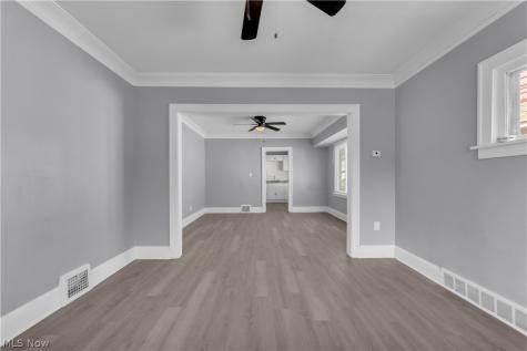 10613 Sandusky Avenue Cleveland OH 44105