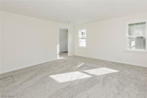 853 Cherokee Trail Willoughby OH 44094