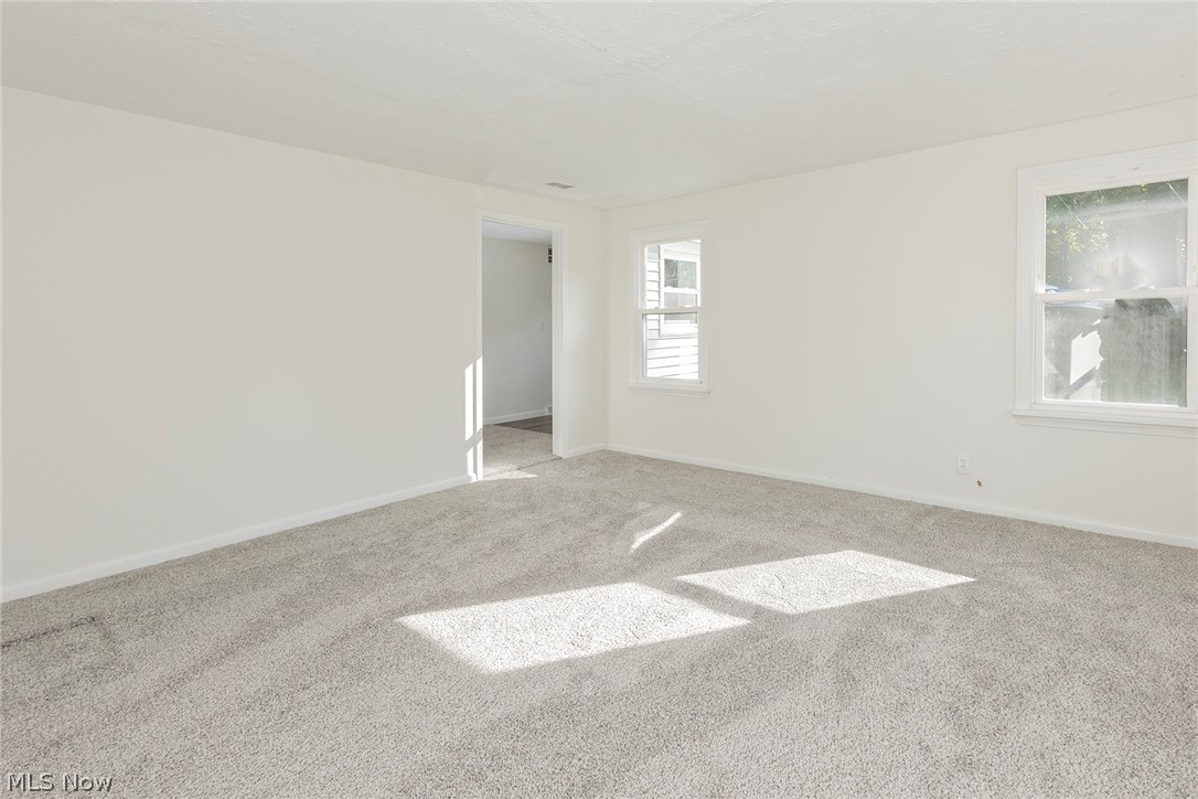 853 Cherokee Trail Willoughby OH 44094