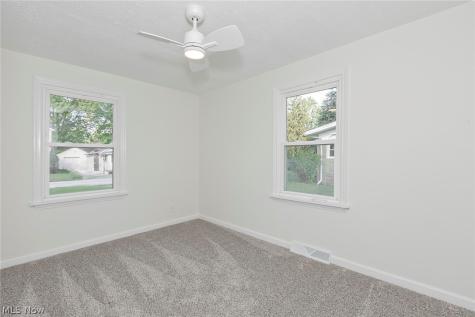 853 Cherokee Trail Willoughby OH 44094