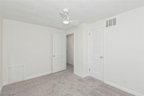 853 Cherokee Trail Willoughby OH 44094