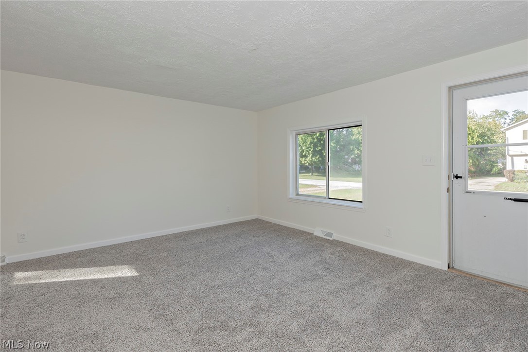 853 Cherokee Trail Willoughby OH 44094