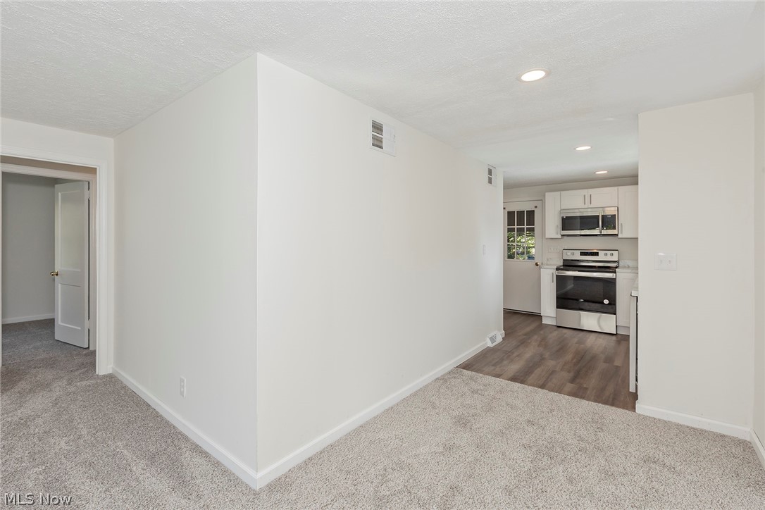 853 Cherokee Trail Willoughby OH 44094