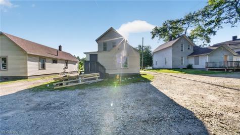 511 Brown Street Akron OH 44311