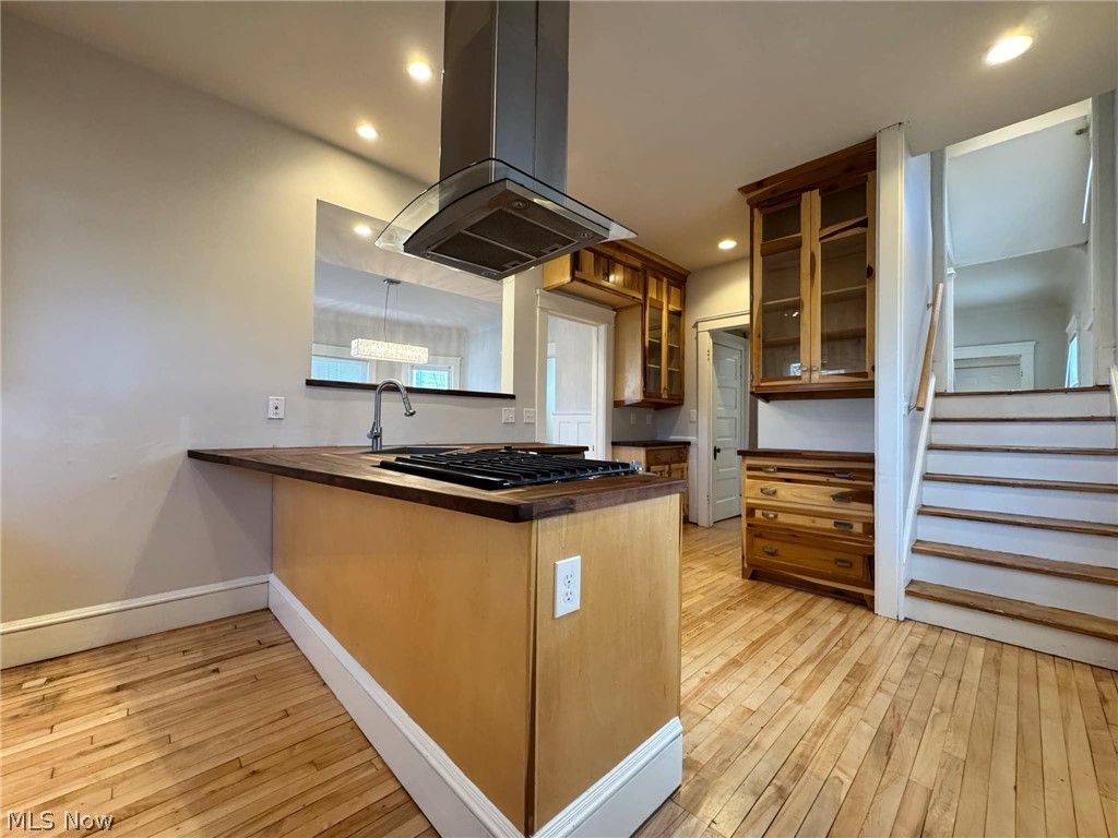 1481 E 106th Street Cleveland OH 44106