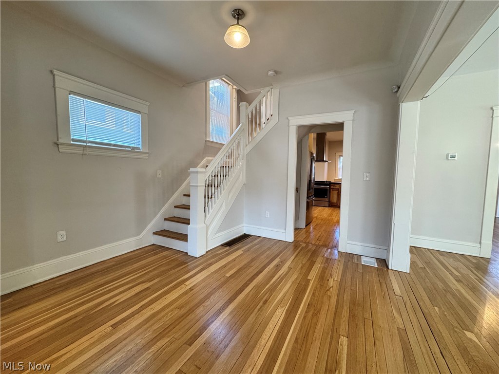 1481 E 106th Street Cleveland OH 44106