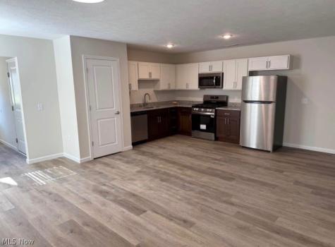 6401 Forest Park Drive North Ridgeville OH 44039