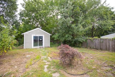 888 Harrison Avenue Akron OH 44314