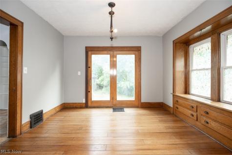 888 Harrison Avenue Akron OH 44314