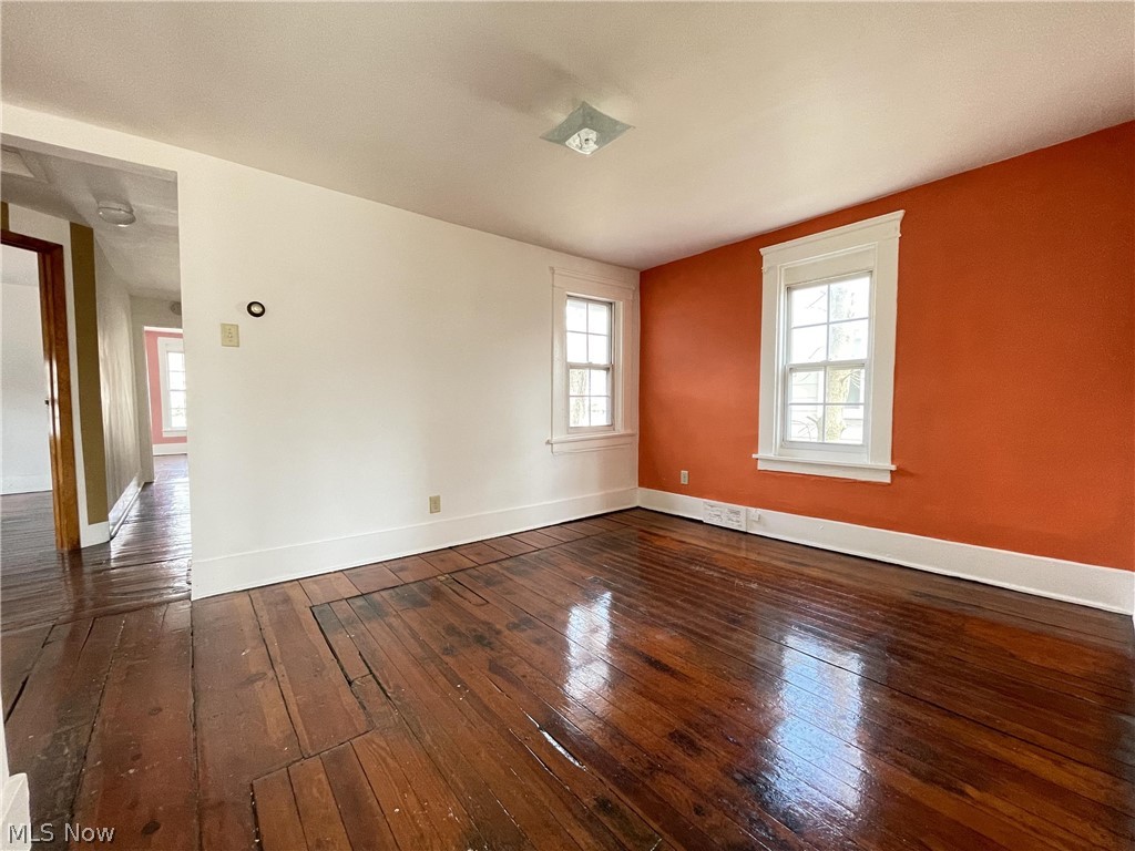 386.5 Silver Street Akron OH 44303