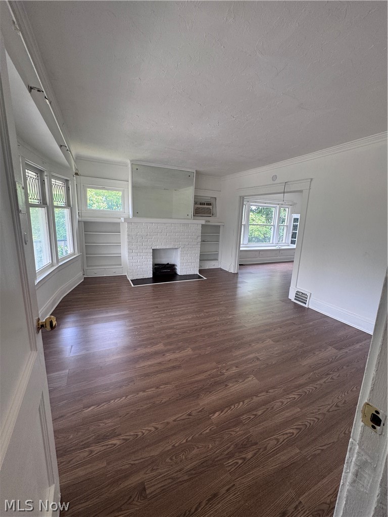 12337 Chesterfield Avenue Cleveland OH 44108