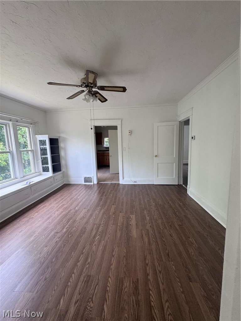 12337 Chesterfield Avenue Cleveland OH 44108