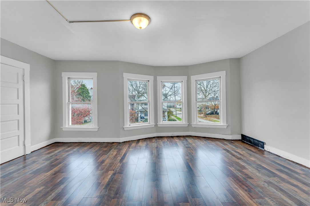 3106 Library Avenue Cleveland OH 44109