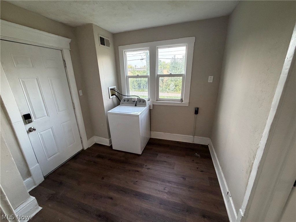 36 Cole Avenue Akron OH 44301