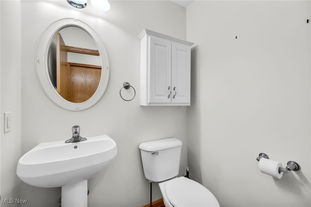 2366 Stony Hill Road Hinckley OH 44233