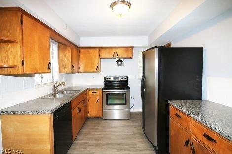 615 E Robinson Avenue Barberton OH 44203