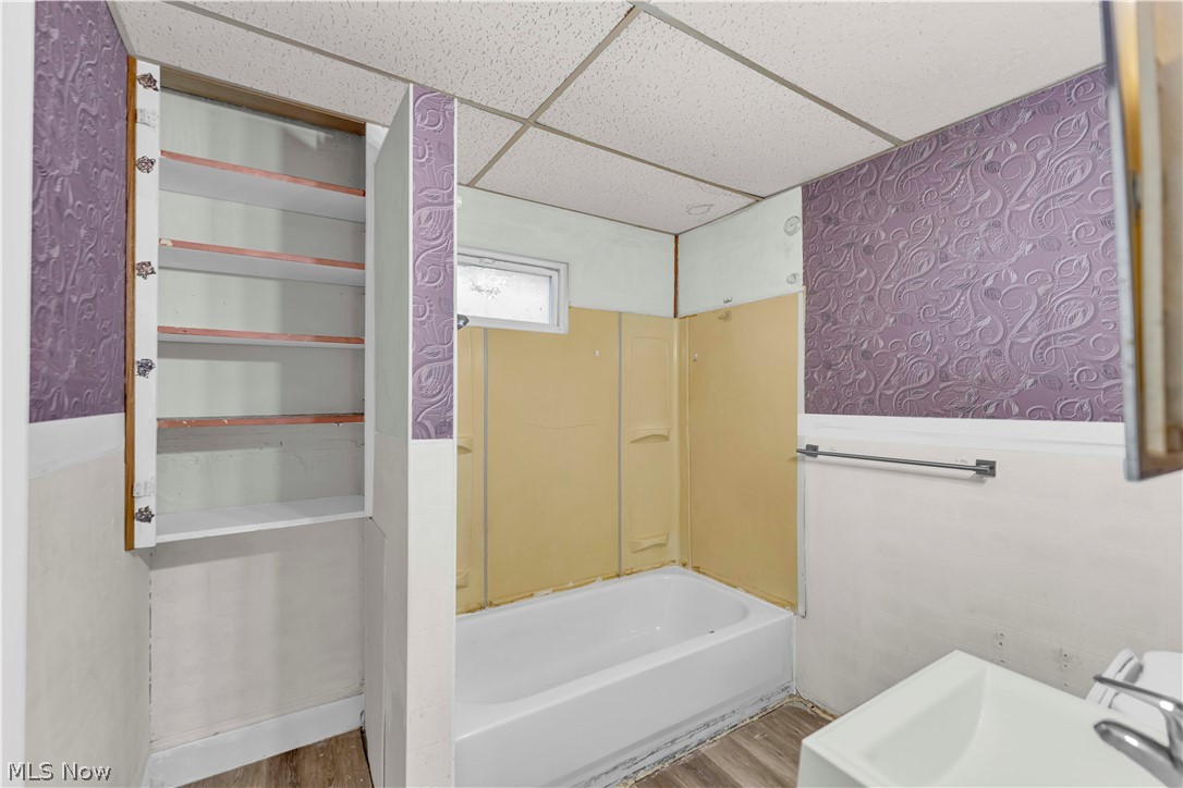3464 W 91st Street Cleveland OH 44102