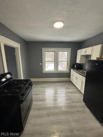 10304 Shale Avenue Cleveland OH 44104