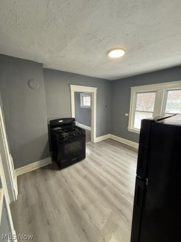 10304 Shale Avenue Cleveland OH 44104