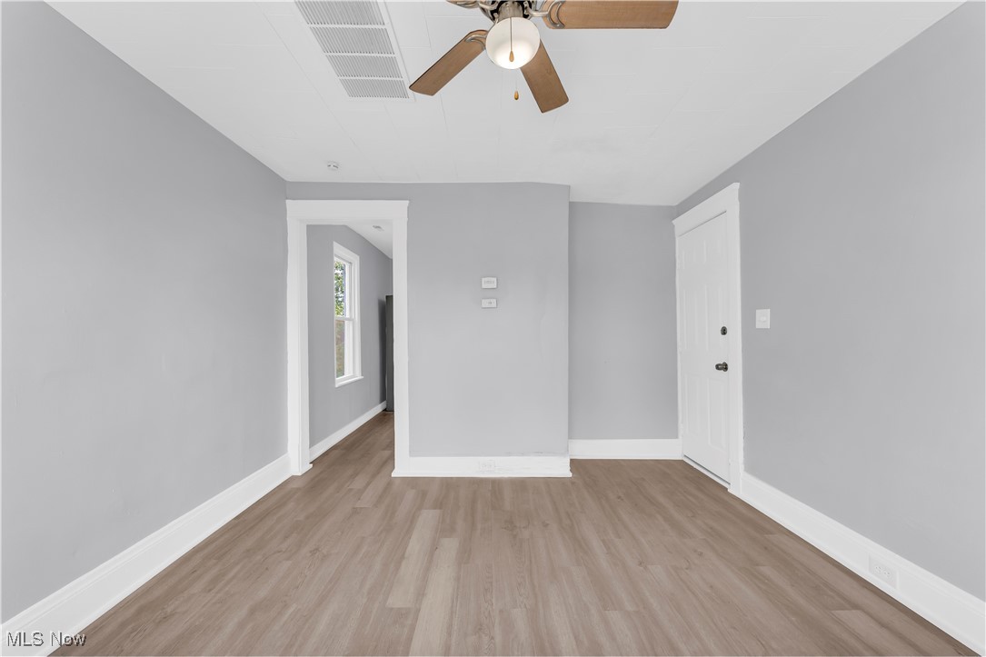 11702 Brookfield Avenue Cleveland OH 44135