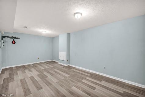287 Alden Avenue Akron OH 44313