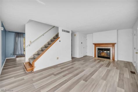 287 Alden Avenue Akron OH 44313