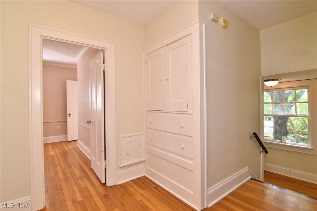 3180 Chadbourne Road Shaker Heights OH 44120