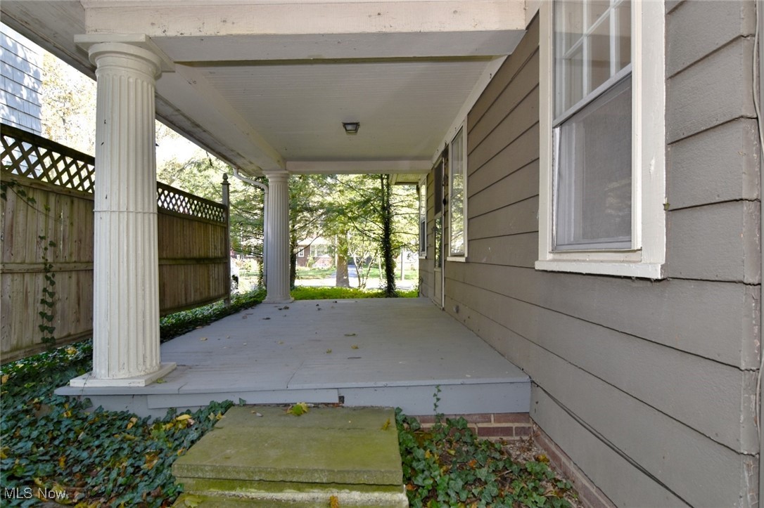 3180 Chadbourne Road Shaker Heights OH 44120