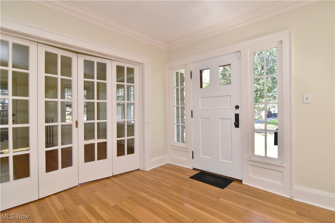 3180 Chadbourne Road Shaker Heights OH 44120